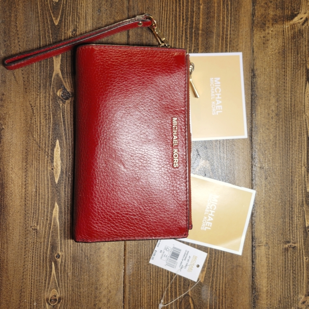 Michael Kors double zip wallet